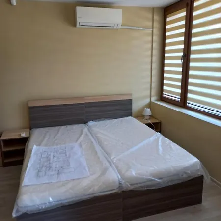 Sea Regal Apart -1 Apartment