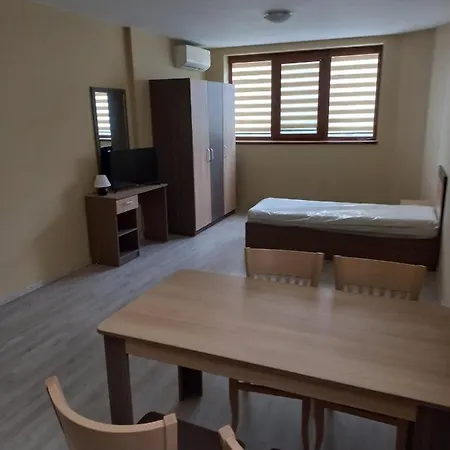 Sea Regal Apart -1 Apartment *